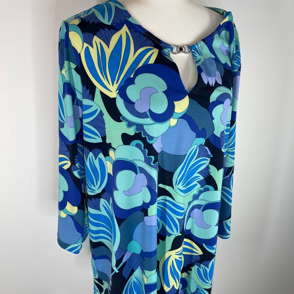 Susan Graver Blue Floral Liquid Knit Blouse size XL - Picture 2 of 4